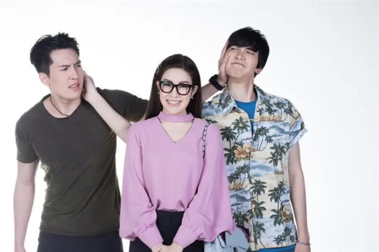 บทประพันธ์ อภิวัฒน์ เล่าสกุล บทโทรทัศน์ อ...