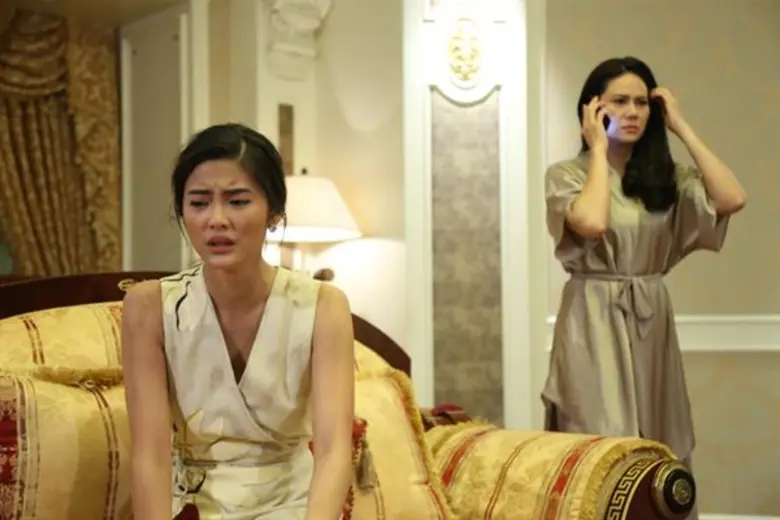 ทีวีไกด์: เรื่องย่อตอนออนแอร์ “ดวงใจในไฟหนาว” ตอนที่ 5-6 (จันทร์ - อังคาร เวลา 20.00 น. ช่อง 33)