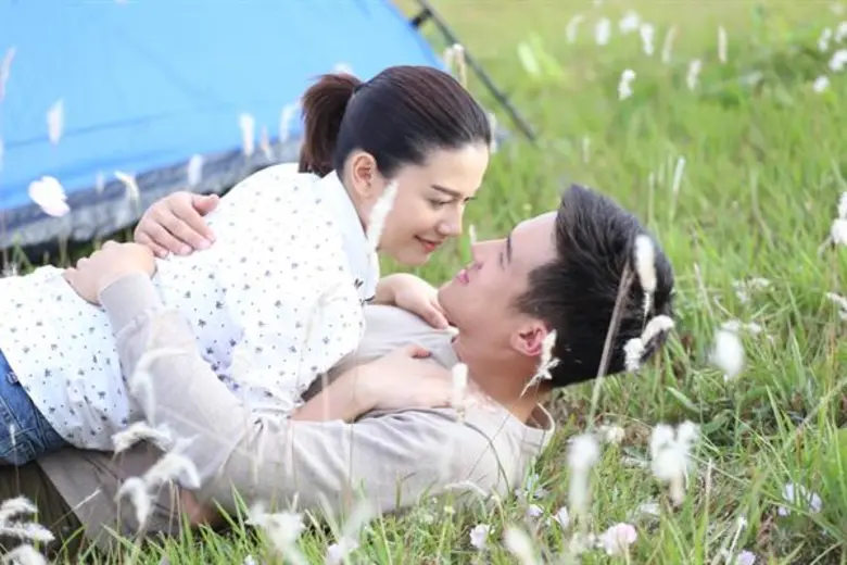 ทีวีไกด์: เรื่องย่อตอนออนแอร์ “ดวงใจในไฟหนาว” ตอนที่ 5-6 (จันทร์ - อังคาร เวลา 20.00 น. ช่อง 33)