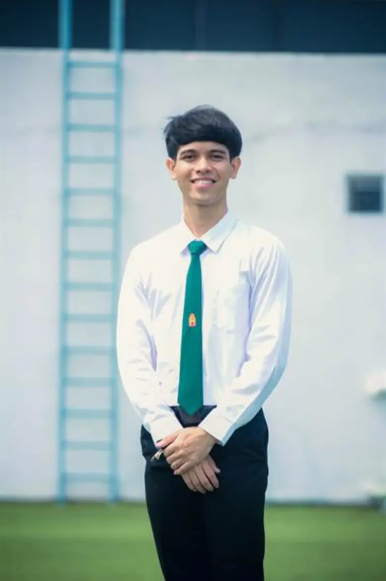 องค์การนักศึกษา มจพ. จัดงานพิธีถวายบังคมพร้อมกล่าวสัตย์ปฏิญาณ และรับขวัญประดู่แดง ปี’61