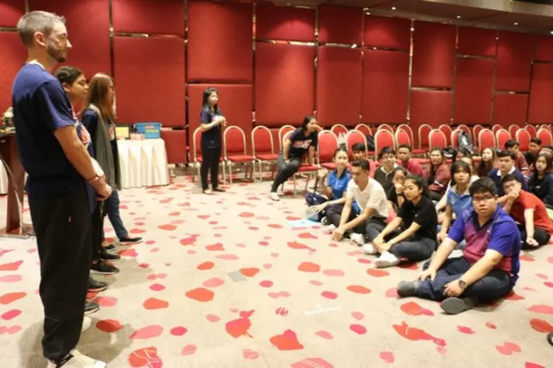 ก.แรงงาน ติวเข้มภาษาให้เยาวชน ก่อนชิงชัยในงานอาเซียน ครั้งที่ 12