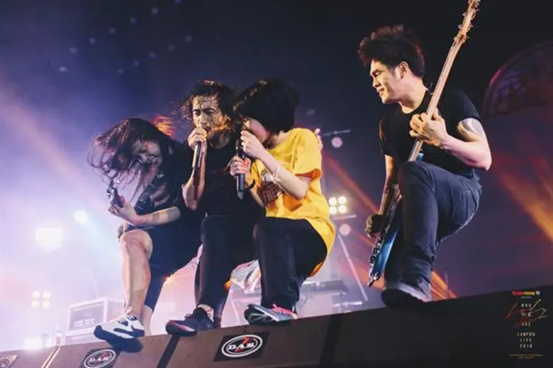 ทรูมูฟ เอชควง “พี่ตูน อาทิวราห์” พิสูจน์ ความเร็วแรง 4G จากเหนือจรดใต้ ส่ง “บอดี้สแลม” ระเบิดความมันแรงเกินคาด! บุกรั้ว 15 มหาวิทยาลัยทั่วประเทศ ตอกย้ำ ที่ 1 เครือข่ายของวัยทีน