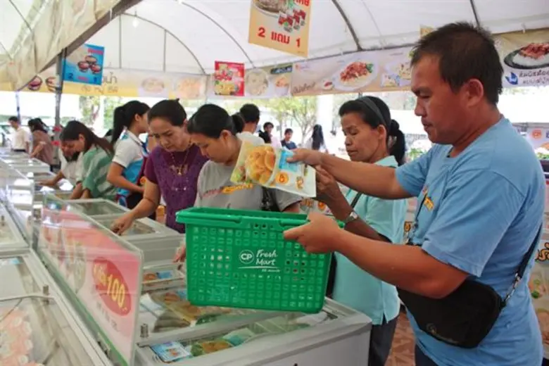 ซีพีเอฟ เดินหน้าลดค่าครองชีพชาวไทย ชวนช้อปสินค้าราคาพิเศษใน “คาราวานซีพีเอฟ จ.นครสวรรค์”