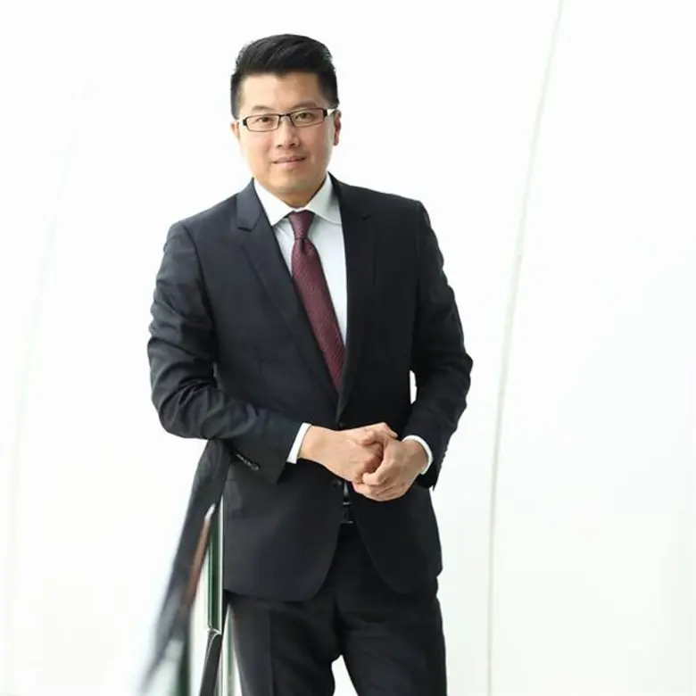 ดร.พันธุ์อาจ ชัยรัตน์ ผู้อำนวยการสำนักงาน...