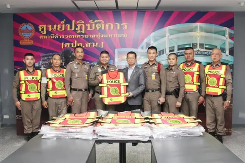 นายพงษ์ศักดิ์ เลิศฤดีวัฒนากุล รองกรรมการผ...