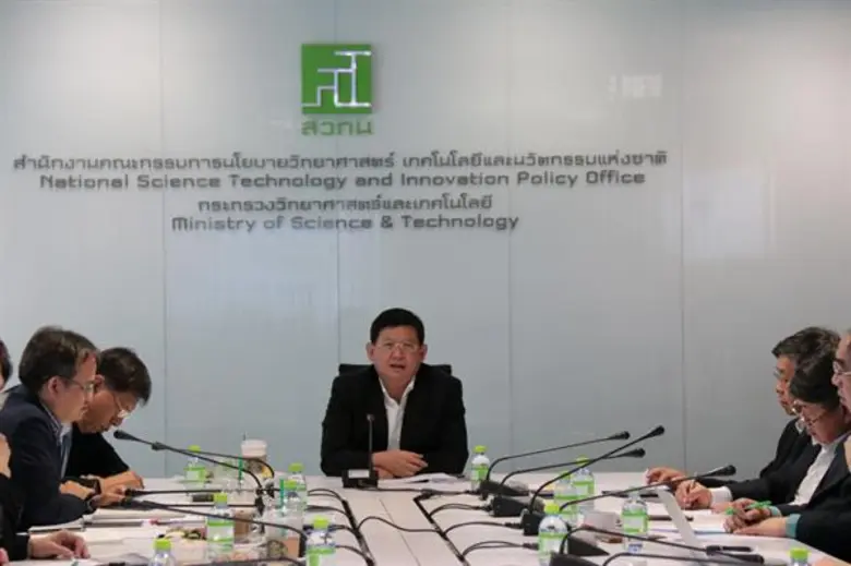 ดร.สุวิทย์ เมษินทรีย์ รัฐมนตรีว่าการกระทร...