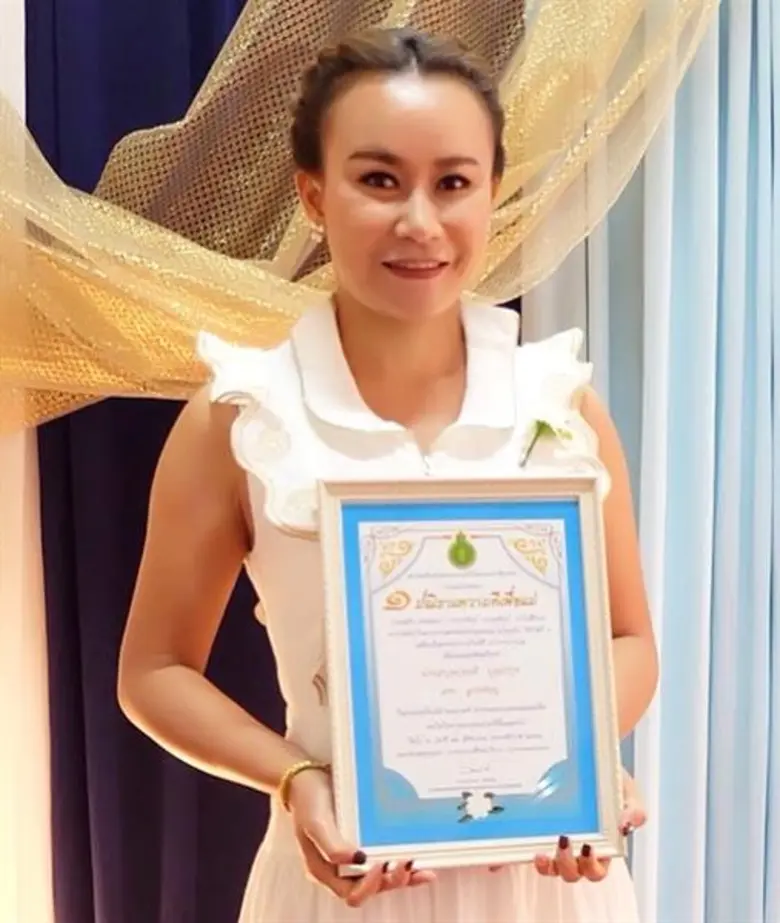 แม้คุณพ่อคุณแม่จะไม่อยู่แล้ว แต่คุณงามควา...