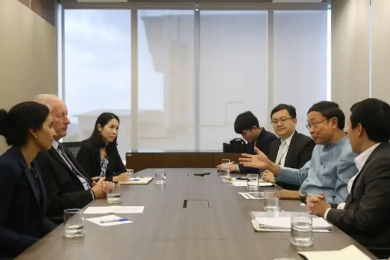 ดร.พิเชฐ ดุรงคเวโรจน์ รัฐมนตรีว่าการกระทร...