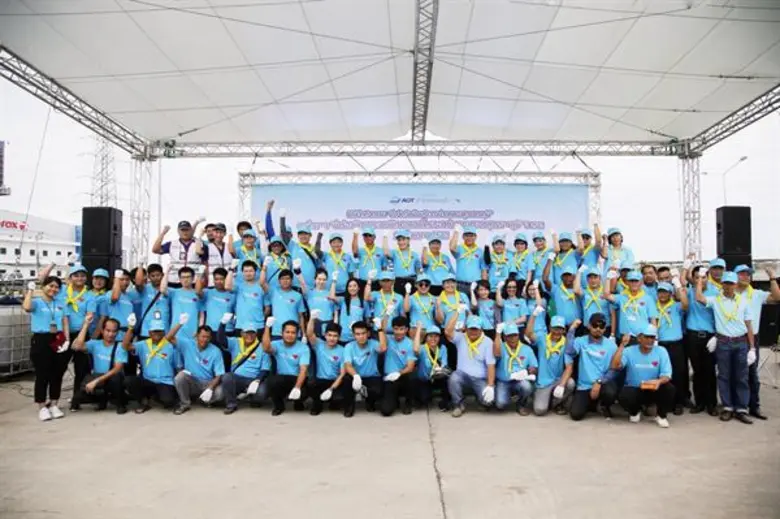 ผู้บริหารและพนักงานท่าอากาศยานสุวรรณภูมิร่วมกับกรมชลประทาน ชุมชนจิตอาสาอำเภอบางพลี กำจัดวัชพืช เก็บขยะ ปรับภูมิทัศน์ในกิจกรรม “กำจัดวัชพืชบริเวณปากคลองสุวรรณภูมิ”