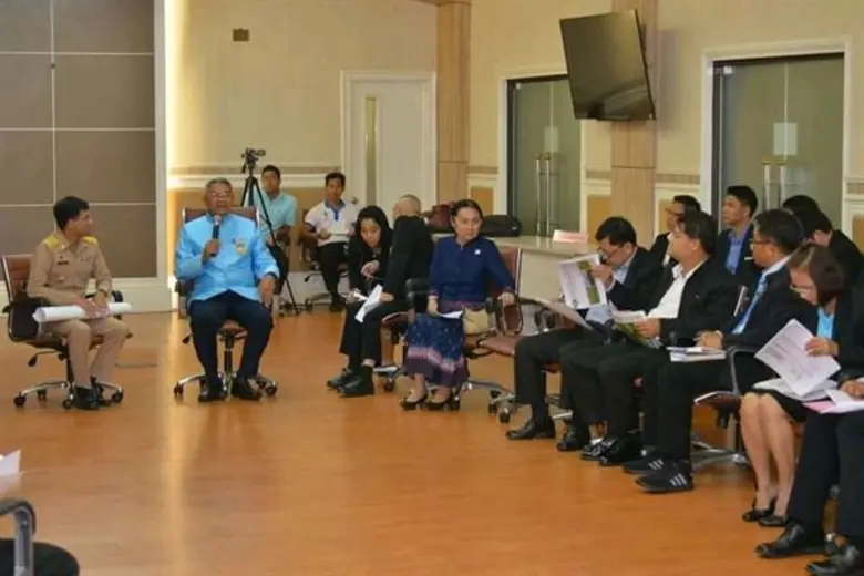 เลขาธิการ ส.ป.ก. และคณะ ร่วมประชุม (Active Creation Meeting : ACM ) หน่วยงานในกำกับ รัฐมนตรีช่วยว่าการกระทรวงเกษตรและสหกรณ์(ดร.วิวัฒน์ ศัลยกำธร) ณ ห้องประชุม ๑๑๕ กระทรวงเกษตรและสหกรณ์