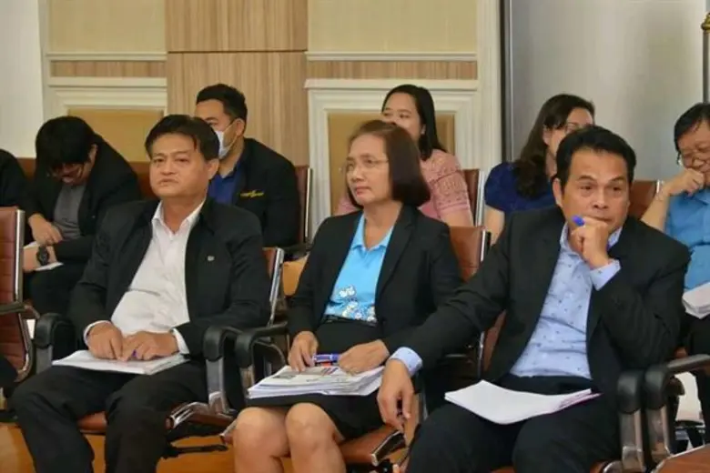 เลขาธิการ ส.ป.ก. และคณะ ร่วมประชุม (Active Creation Meeting : ACM ) หน่วยงานในกำกับ รัฐมนตรีช่วยว่าการกระทรวงเกษตรและสหกรณ์(ดร.วิวัฒน์ ศัลยกำธร) ณ ห้องประชุม ๑๑๕ กระทรวงเกษตรและสหกรณ์