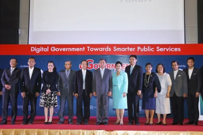 พลอากาศเอก ประจิน จั่นตอง รองนายกรัฐมนตรี...