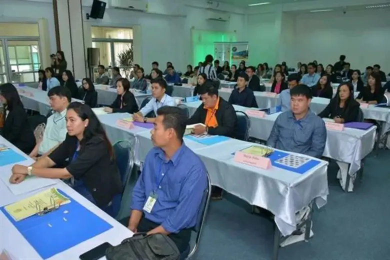 เลขาธิการ ส.ป.ก.เปิดอบรม “การปฏิรูปที่ดินรุ่นที่ ๓๔ (ระหว่างวันที่ ๒๖ สิงหาคม – ๘ กันยายน ๒๕๖๑) ณ ศูนย์การเรียนรู้เพื่อการปฏิรูปที่ดิน อำเภอบางไทร จังหวัดพระนครศรีอยุธยา”