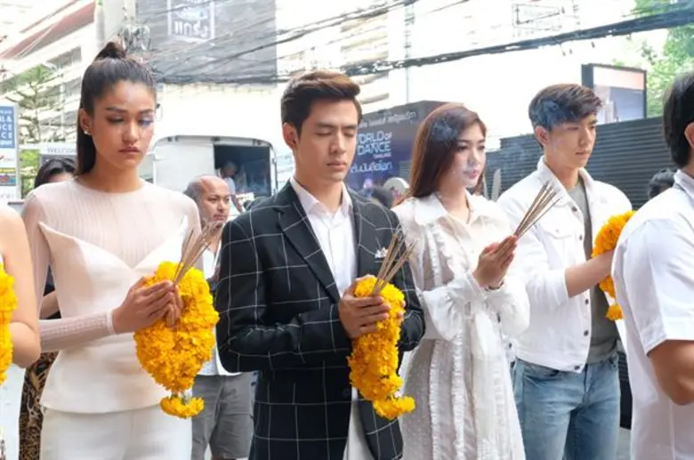 “ช่องวัน31” เตรียมส่งละครฟอร์มยักษ์ “หน้ากากแก้ว” ลงจอ ได้ “ป๊อก-กัปตัน” ประชัน “ฟิล์ม-แนท”