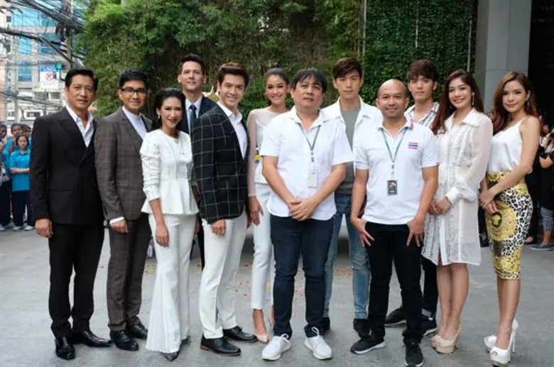 “ช่องวัน31” เตรียมส่งละครฟอร์มยักษ์ “หน้ากากแก้ว” ลงจอ ได้ “ป๊อก-กัปตัน” ประชัน “ฟิล์ม-แนท”