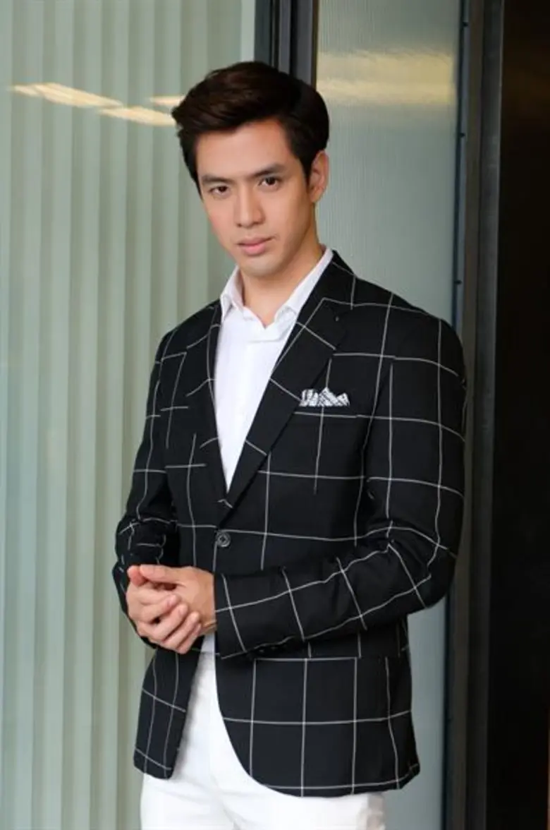 “ช่องวัน31” เตรียมส่งละครฟอร์มยักษ์ “หน้ากากแก้ว” ลงจอ ได้ “ป๊อก-กัปตัน” ประชัน “ฟิล์ม-แนท”