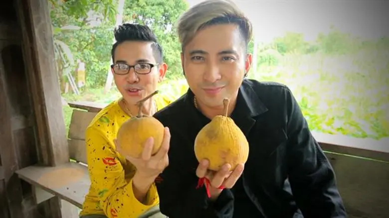 รายการ "ครัวลั่นทุ่ง" ทาง ช่อง 8 เข้มทุกเ...