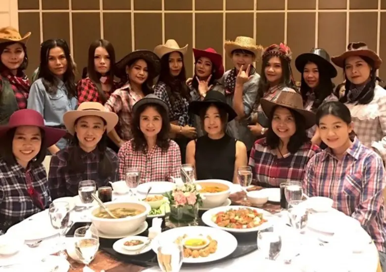 ศิริพร ตั้งธนศฤงคาร กรรมการบริหารฝ่ายการต...