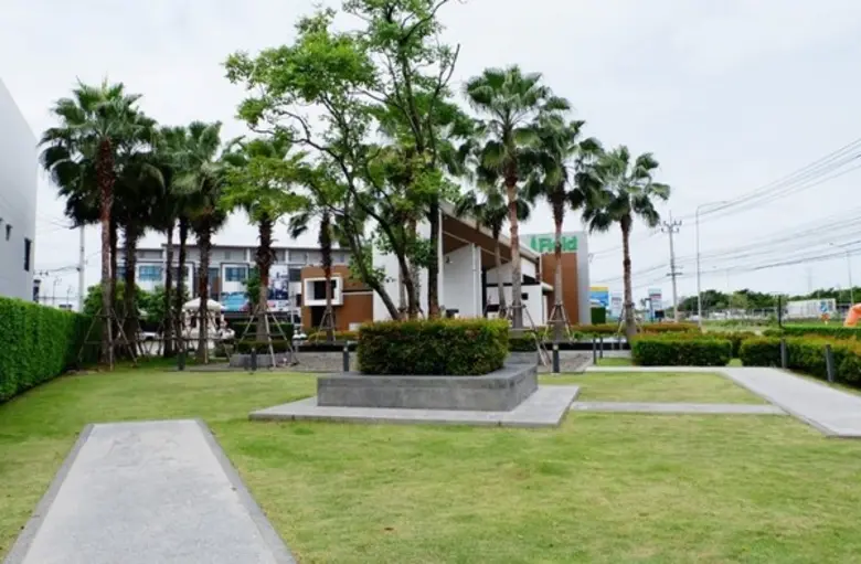 “iField Bangna” ให้คุณเป็นเจ้าของบ้านได้ง่ายขึ้นกับ “บ้านหลุดดาวน์” ลดสูงสุด 2.1 ล้านบาท*