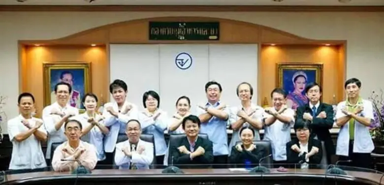 สภาเภสัชกรรมหวั่น พ.ร.บ.ยาฉบับใหม่ซ้ำรอยเดิม  ยืนยันอาชีพเภสัชกรยังจำเป็นตามมาตรฐานสากล หนุนใช้ระบบใบสั่งยา