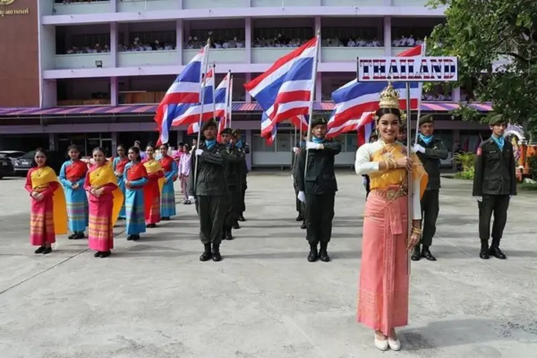 ก.แรงงานจัดกิจกรรม "One School One Countr...