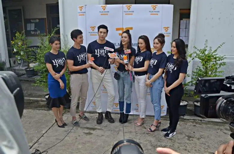 หลังจากสร้างปรากฏการณ์ให้วงการภาพยนตร์ไทย...