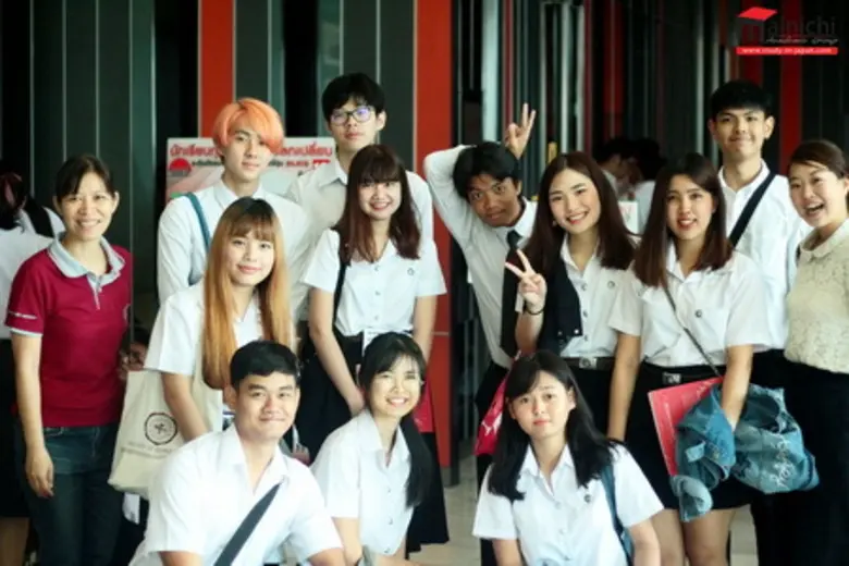 เมื่อวันเสาร์ที่ 25 และ วันอาทิตย์ที่ 26 ...