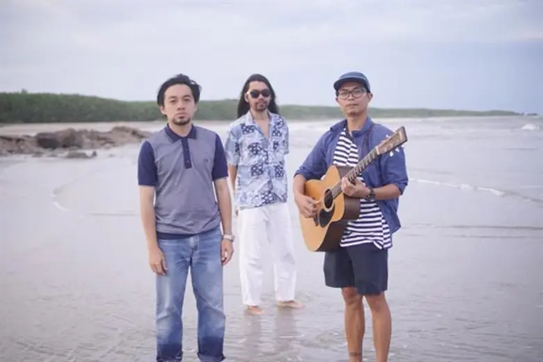 เพลย์กราวด์ ส่งเพลงใหม่ เพิ่มซาวด์แทรคชีวิตให้คนอกหัก