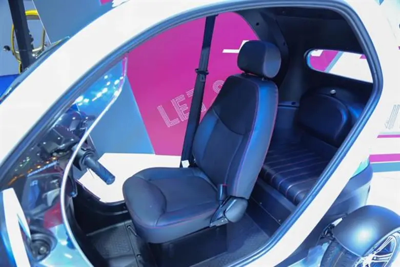 เอช เซม มอเตอร์ แนะนำ เอสอีวี ฟูตูโร รถสามล้อไฟฟ้ารุ่นใหม่ ดีไซน์ล้ำสมัย