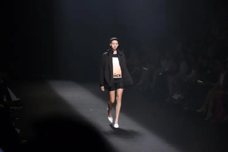 Vickteerut เสื้อผ้าแบรนด์ไทยชื่อดัง ออกแบบลายเสื้อคอลเลคชั่นพิเศษสนับสนุน แคมเปญ “NAMJAI FOR REFUGEES” มอบชีวิตใหม่ด้วยน้ำใจกับ UNHCR” ช่วยเหลือผู้ลี้ภัยทั่วโลกด้านปัจจัยสี่