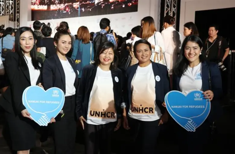 Vickteerut เสื้อผ้าแบรนด์ไทยชื่อดัง ออกแบบลายเสื้อคอลเลคชั่นพิเศษสนับสนุน แคมเปญ “NAMJAI FOR REFUGEES” มอบชีวิตใหม่ด้วยน้ำใจกับ UNHCR” ช่วยเหลือผู้ลี้ภัยทั่วโลกด้านปัจจัยสี่