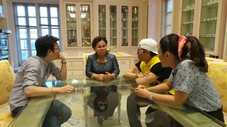 เหย้าเยือนเพื่อนกัน อาทิตย์นี้ สร้างความต...