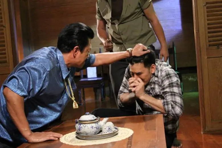 กลัวจนหัวหด สำหรับ ตัวร้ายหน้าหล่อ "เหม- ...