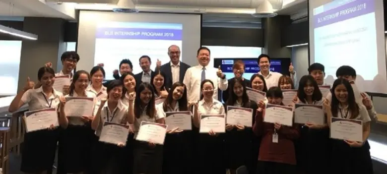 ในทุกๆปี บริษัทหลักทรัพย์ บัวหลวง จำกัด(ม...