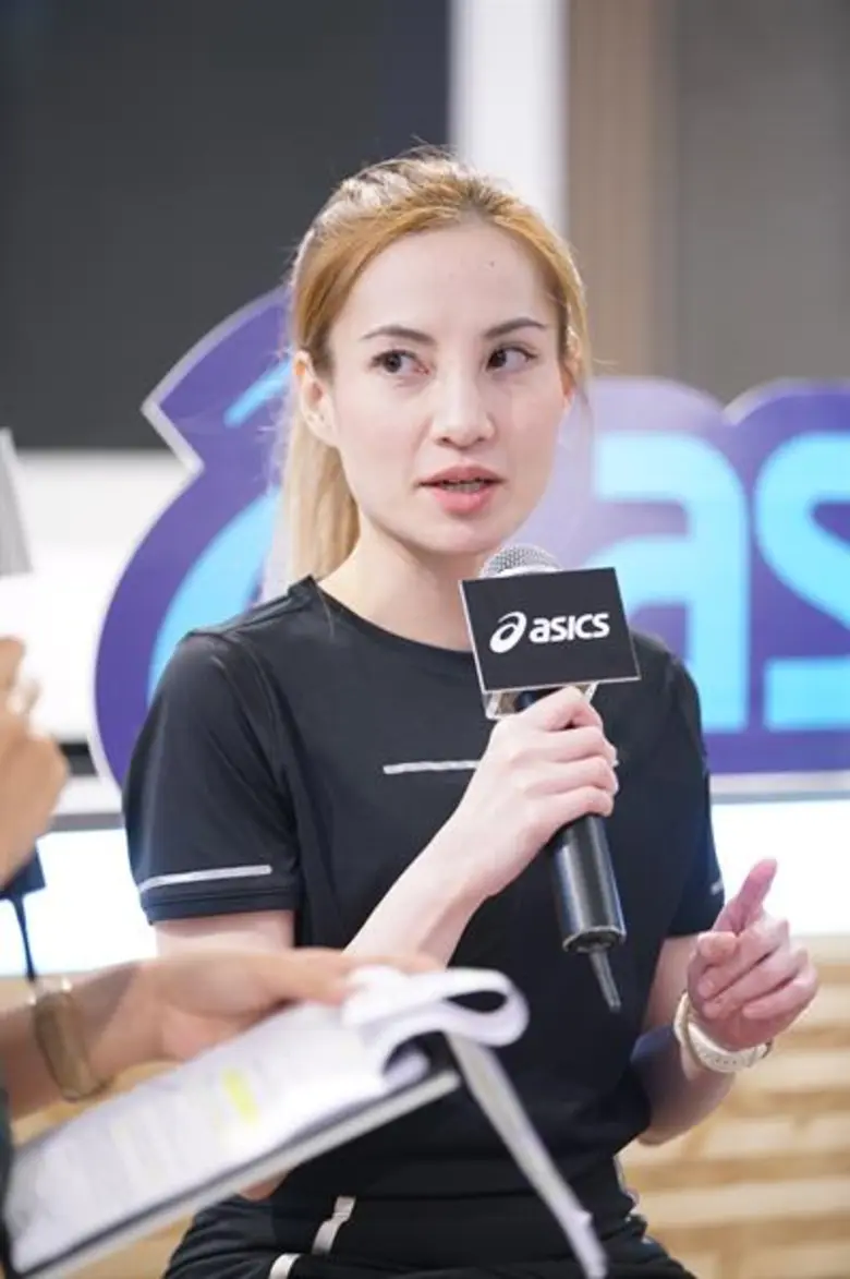 ASICS ชวนเหล่าไอคอนนักวิ่ง เปิดประสบการณ์ใหม่ไปกับ GEL KAYANO 25 ในธีม THE BLACK OUT TRACK พร้อมเปิดสโตร์แห่งใหม่ ณ ศูนย์การค้าเซ็นทรัลเวิลด์