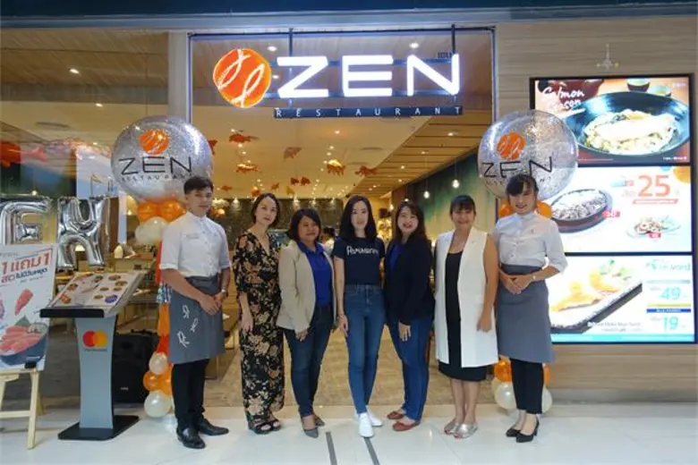 คุณภัทรภร ยังมี (ที่ 3 จากซ้าย) ผู้อำนวยก...