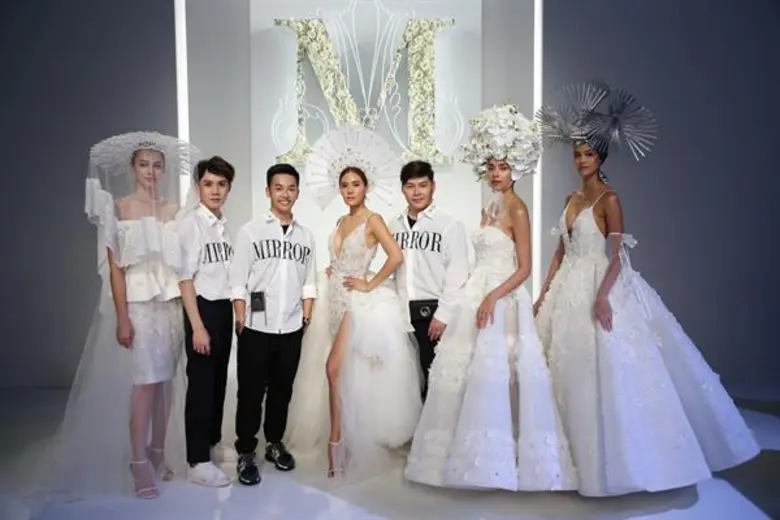 ซุปตาร์ฮอต เจนี่ เทียนโพธิ์สุวรรณ นำทีมฟิ...