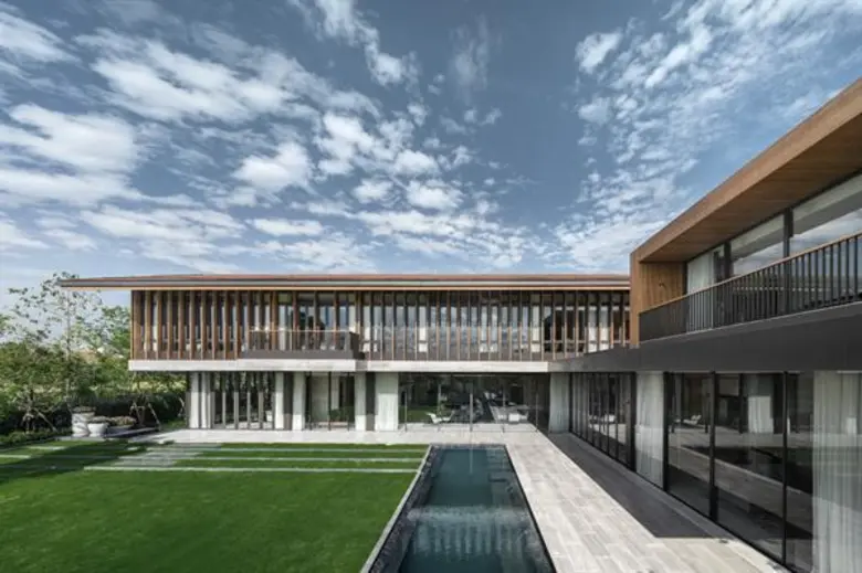 สิงห์ เอสเตท สร้างปรากฏการณ์ เปิดตัวโครงการบ้านเดี่ยวอัลตราลักชัวรี่ สันติบุรี เดอะ เรสซิเดนเซส สังคมคุณภาพสุดเอ็กซ์คลูซีฟ เพียง 25 หลังบนทำเลที่ดีที่สุด