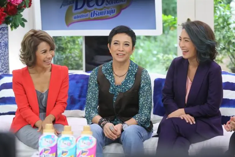 ทีวีไกด์: รายการ “คลับ ฟรายเดย์ โชว์” เปิดประตูใจ “สาว สาว สาว – แอม, แหม่ม, ปุ้ม” ใน “คลับฟรายเดย์โชว์” เสาร์นี้