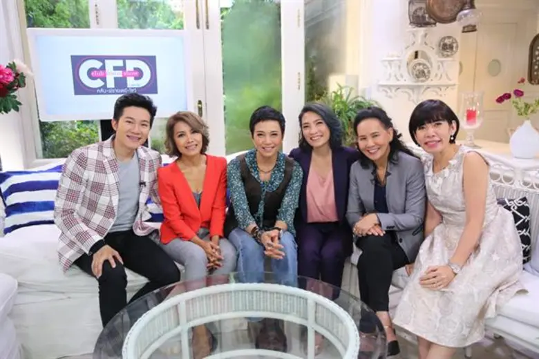 ทีวีไกด์: รายการ “คลับ ฟรายเดย์ โชว์” เปิดประตูใจ “สาว สาว สาว – แอม, แหม่ม, ปุ้ม” ใน “คลับฟรายเดย์โชว์” เสาร์นี้