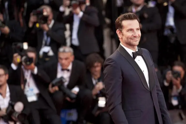 นอกจากจะจัดเต็มในภาพยนตร์แล้ว นอกจอก็ไม่เ...