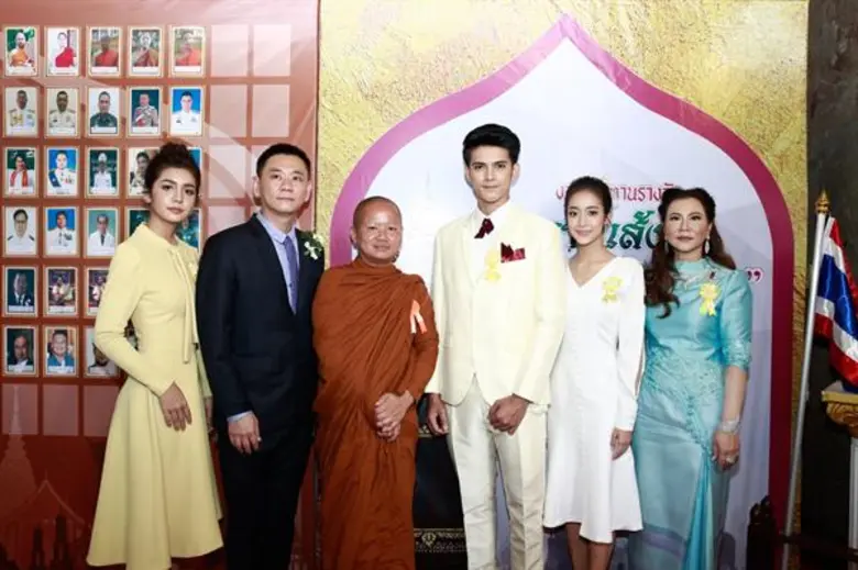 เหล่าคนบันเทิง สุดปลื้ม!!! เข้ารับรางวัล “คนดีของแผ่นดินตามรอยพระยุคลบาท” ประจำปี 2561