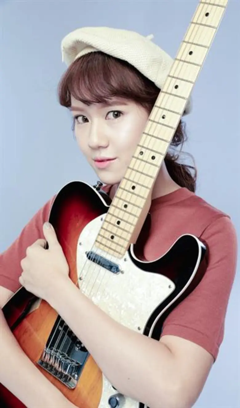 'เอิ๊ต ภัทรวี’ ปล่อยเพลง 'ไม่ให้เธอหายไป’ จังหวะคึกคัก ต้อนรับอัลบั้มใหม่!