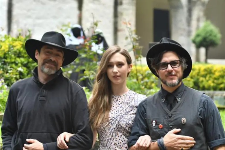 ผู้กำกับ โคริน ฮาร์ดี้ พร้อมสองนักแสดงนำ เดินสายโปรโมท The Nun ที่ประเทศเม็กซิโก