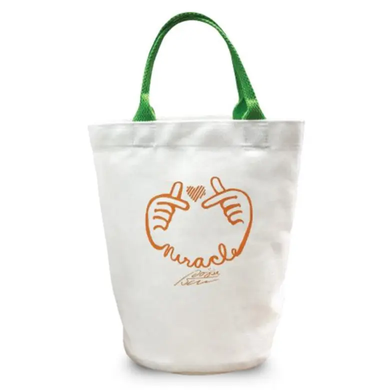 ศิลปิน ดารา นำโดย โป๊ป ธนวรรธน์ ร่วมสร้างกำลังใจให้กับผู้ป่วยโรคมะเร็งต่อมน้ำเหลือง ในงาน"ปาฏิหาริย์-เปลี่ยนมะเร็ง-ให้เป็นสุข : ครั้งที่ 5