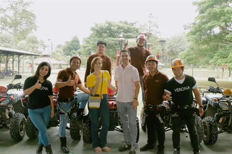 ทีวีไกด์: รายการ "หลงรักยิ้ม" ฝรั่ง “แดเนียล เฟรเซอร์” ควงดาราสาว “มิ้น มิณฑิตา” เที่ยวอิตาลี ใกล้แค่ปราจีนฯ เดินทางวันธรรมดา ไม่มีใครแย่งกินแย่งเที่ยว