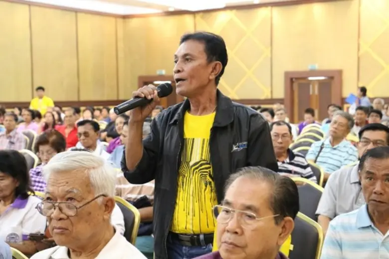 นครนนท์ประชุมผู้นำชุมชน รับฟังปัญหา เดินหน้าแก้ไข พัฒนาท้องถิ่นให้ก้าวไกล	