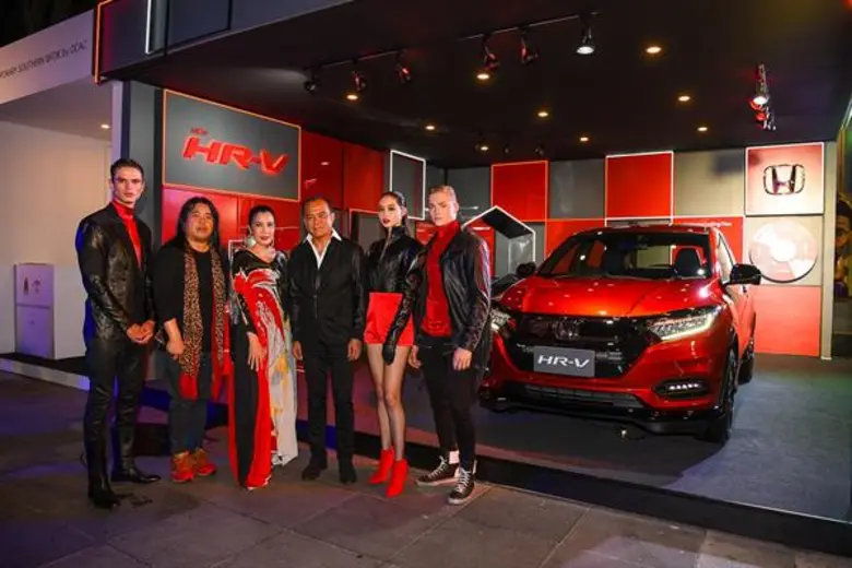 จากที่สุดแห่งยนตรกรรมสปอร์ตครอสโอเวอร์ระด...