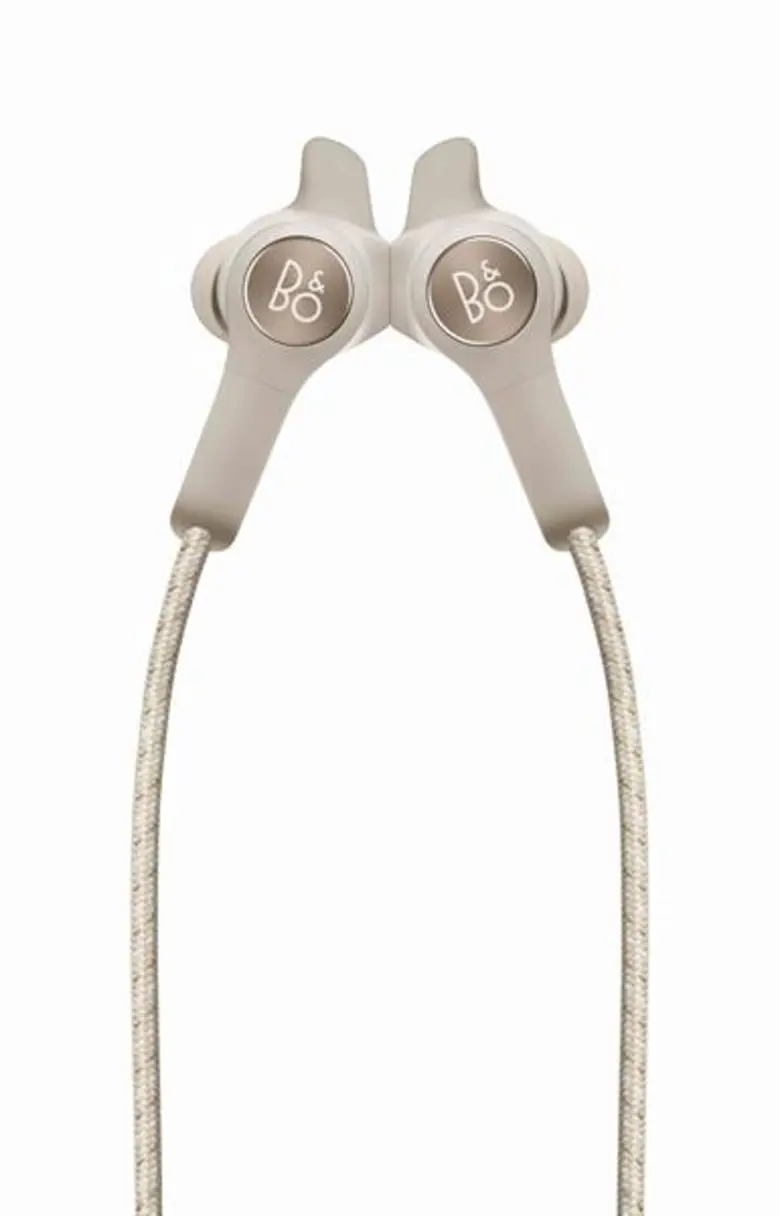 อาร์ทีบีฯ เดินหน้าเปิดประสบการณ์ฟังเพลงครั้งใหม่กับ Beoplay E6 สุดยอดหูฟังบลูทูธระดับพรีเมี่ยมสเตอริโอรุ่นล่าสุดจาก B&O เอาใจคอเพลงที่มีไลฟ์สไตล์แอคทีฟ