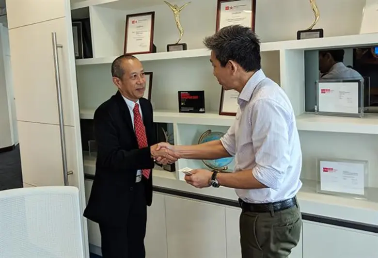 นายสุวิชญ โรจนวานิช ผู้อำนวยการสำนักงานเศ...